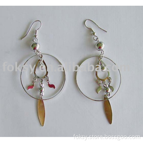 Fashion earring